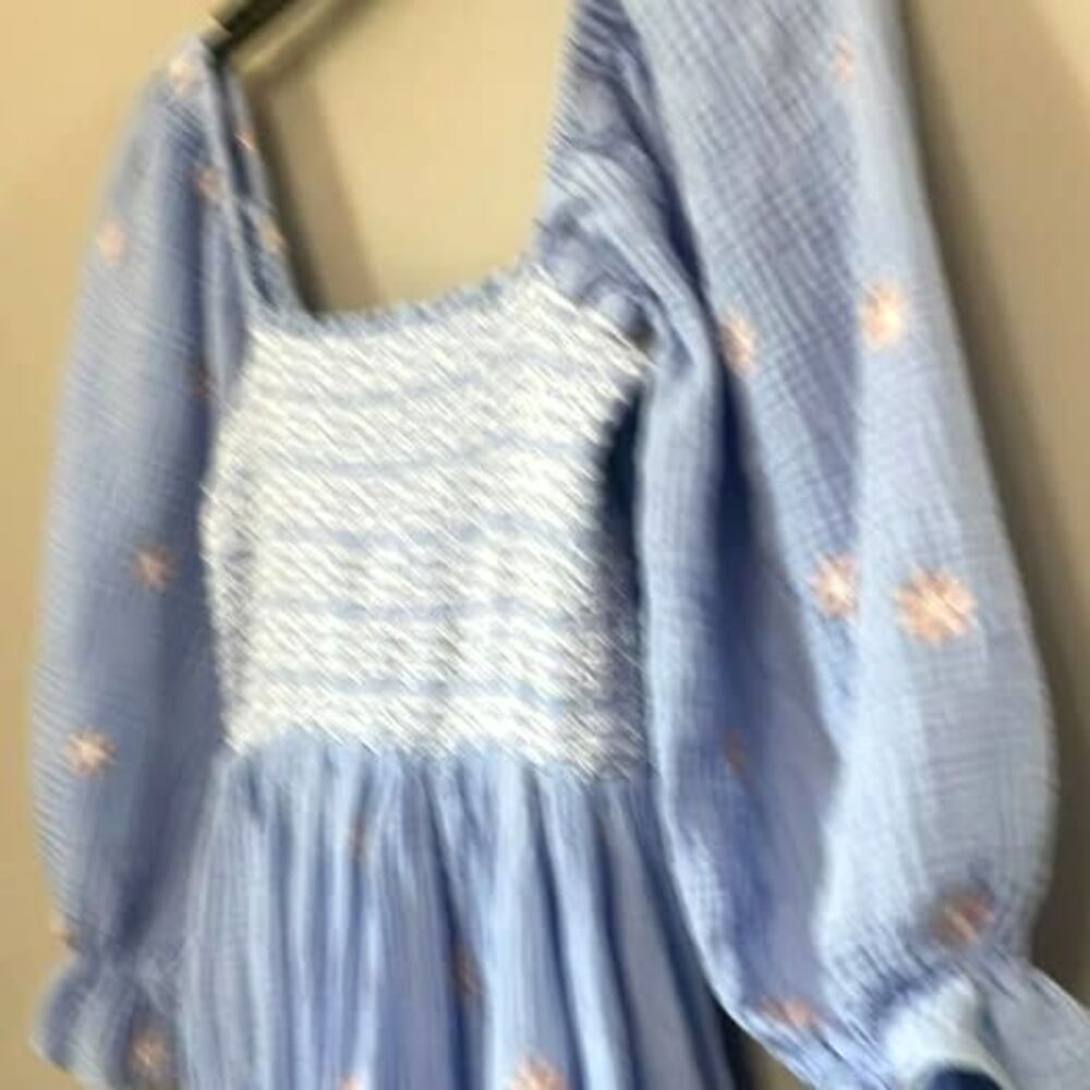 Boho embroidered Long dress with pockets! I must have for year-round WEAR small. - Picture 3 of 5